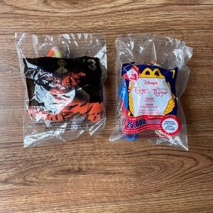 2000 - 2002 Tigger From Winnie The Pooh  McDonalds Happy Meal Toy NEW Set Of 2